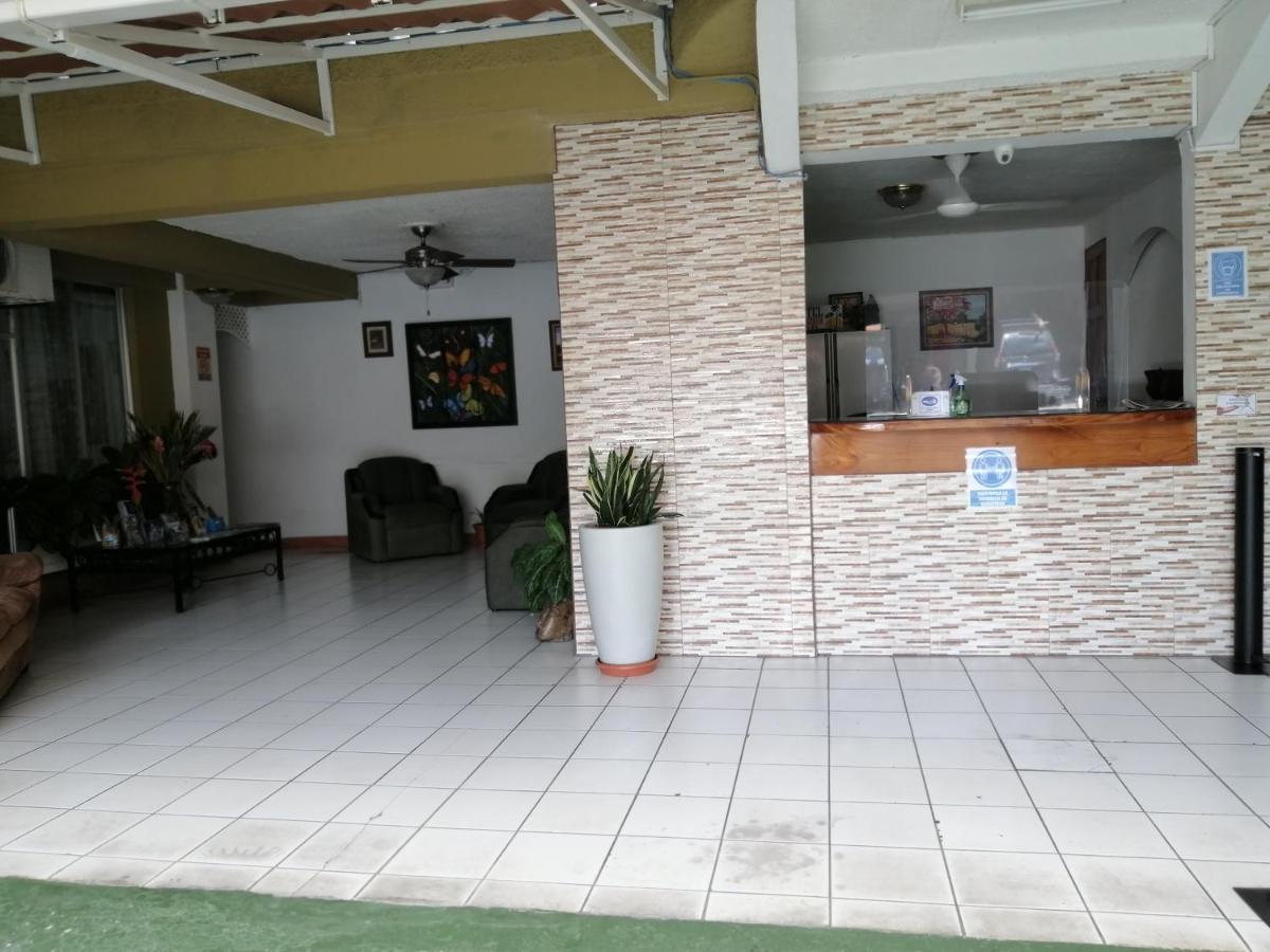 Hotel Malinche Quepos Exteriör bild
